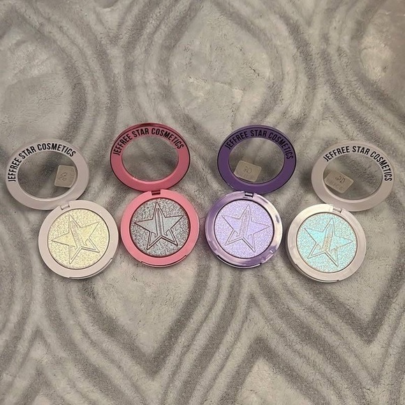 Jeffree Star Extreme Frost Highlighter - Picture 5 of 5